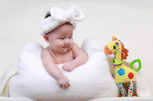 宝应县宝宝几个月翻身